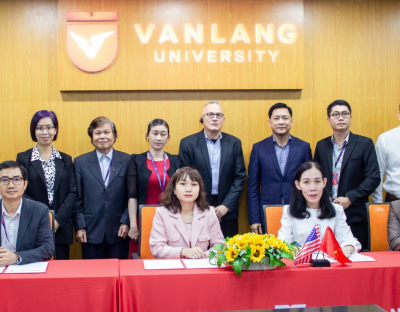 Lễ ký kết hợp tác giữa Cartek và trường Đại học Văn Lang - trường Đại học Kinh Tế-Kỹ Thuật Bình Dương