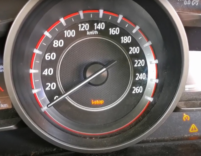 Hệ thống I-Stop trên xe Mazda và những điều chưa biết