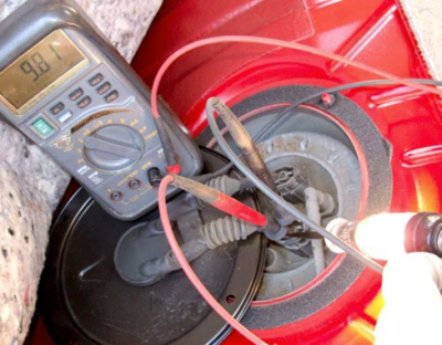 Cách kiểm tra bơm nhiên liệu trên xe BMW Xác nhận hư hỏng bơm nhiên liệu